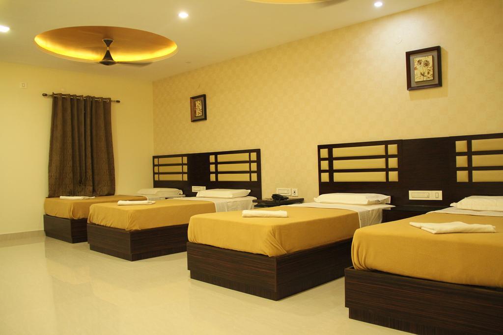 Hotel M.P Temples Inn Kumbakonam Kamer foto